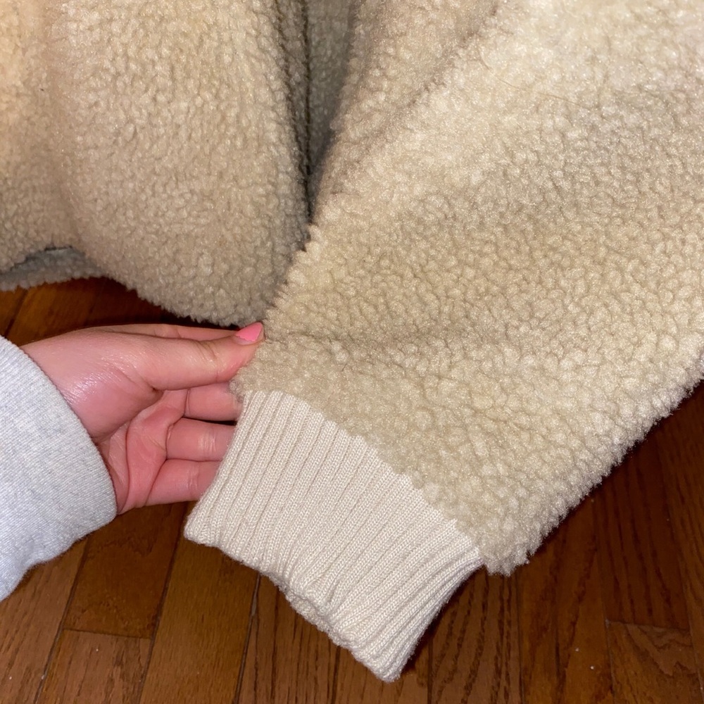 Abercrombie Teddy Jacket - Picture 3 of 4
